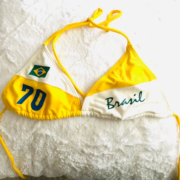 Brazil 7 Triangle Bikini Top - Picture 4 of 10